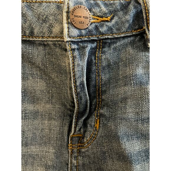 Akira Chicago Red Label Distressed Denim Shorts M - Picture 2 of 9